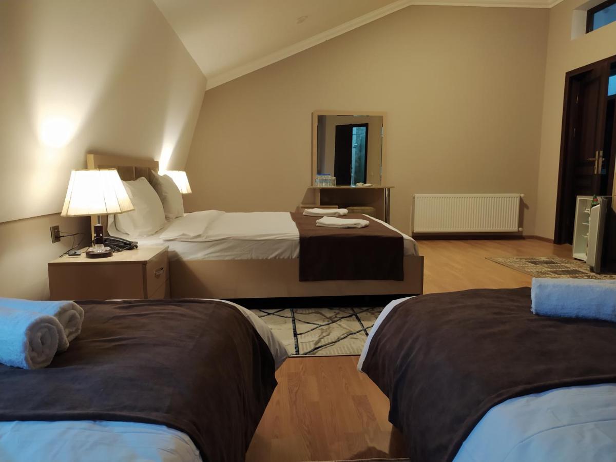Gold Hotel Quba Bagian luar foto